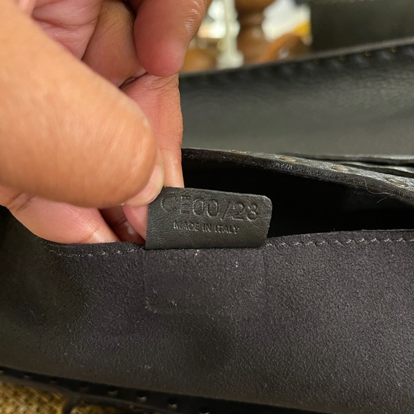 Vintage Celine Soft Leather stud gorgeous tot handled bag - Picture 9 of 16